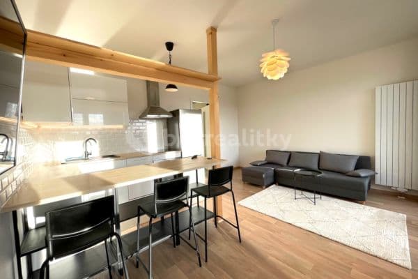 Prenájom bytu 1-izbový 40 m², Olgy Havlové, Praha Prenájom bytu 1-izbový 40 m², Olgy Havlové, Praha