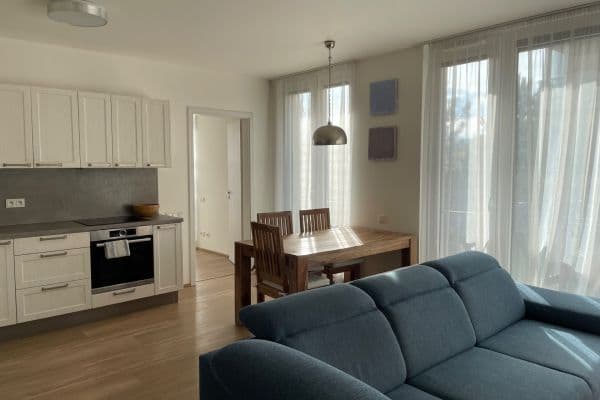 Prenájom bytu 2-izbový 56 m², Na Vackově, Praha Prenájom bytu 2-izbový 56 m², Na Vackově, Praha