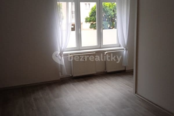 Prenájom bytu 2-izbový 52 m², M. D. Rettigové, Hradec Králové