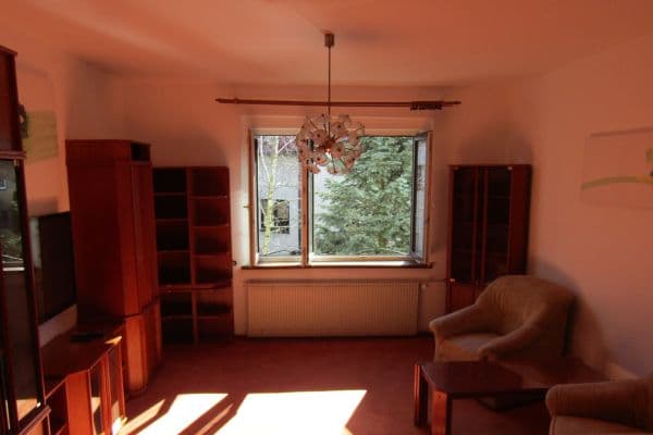 Prenájom bytu 2-izbový 81 m², Řepská, Praha Prenájom bytu 2-izbový 81 m², Řepská, Praha