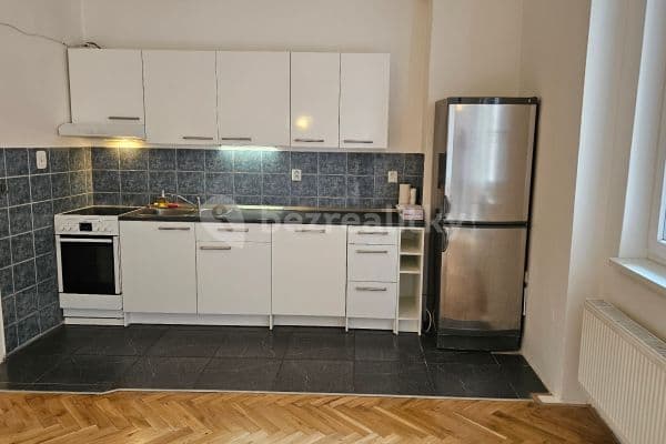 Prenájom bytu 3-izbový 74 m², Londýnská, Praha
