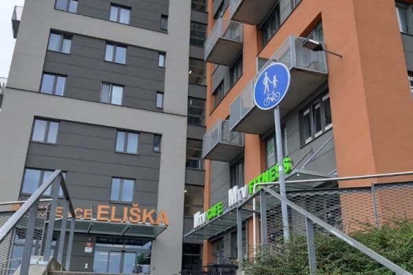 Prenájom bytu 1-izbový 33 m², Freyova, Hlavní město Praha Prenájom bytu 1-izbový 33 m², Freyova, Hlavní město Praha