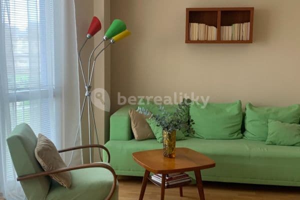 Predaj bytu 2-izbový 45 m², Rusovská cesta, Petržalka