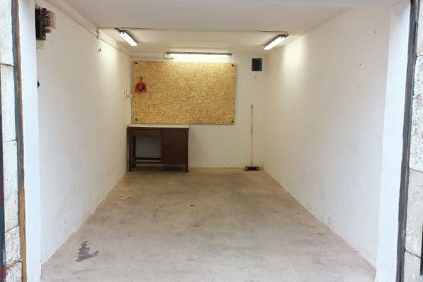 Prenájom garáže 18 m², Světlá, Brno Prenájom garáže 18 m², Světlá, Brno