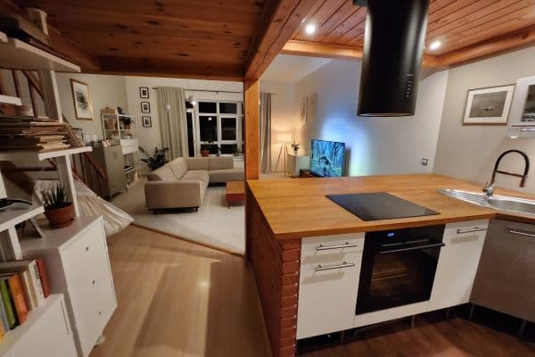 Prenájom bytu 1-izbový 62 m², Novobohdalecká, Praha Prenájom bytu 1-izbový 62 m², Novobohdalecká, Praha