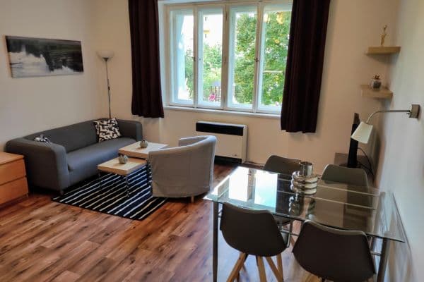 Prenájom bytu 2-izbový 45 m², Sudoměřská, Prenájom bytu 2-izbový 45 m², Sudoměřská,