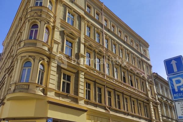 Prenájom bytu 1-izbový 32 m², Milíčova, Praha Prenájom bytu 1-izbový 32 m², Milíčova, Praha