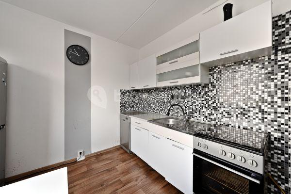 Predaj bytu 3-izbový 68 m², SNP, 