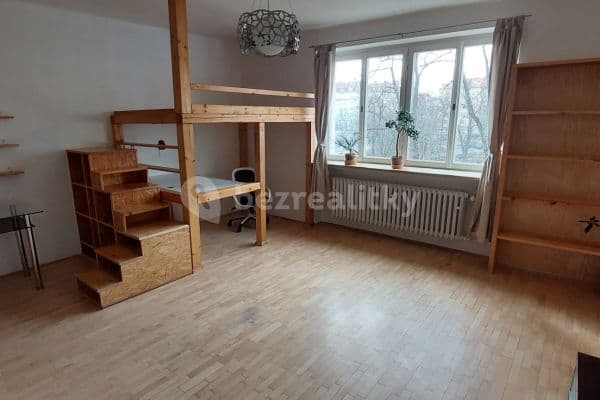 Prenájom bytu 1-izbový 41 m², Čajkovského, Praha, Praha
