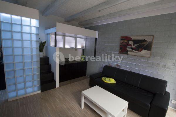 Prenájom bytu 1-izbový 22 m², Milady Horákové, Brno