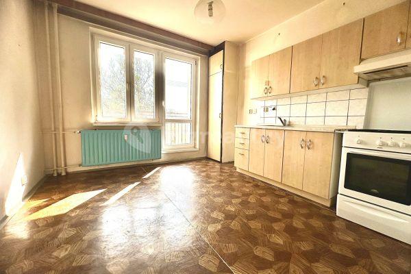 Predaj bytu 3-izbový 70 m², Petruškova, 