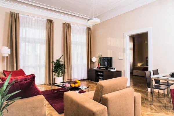 Prenájom bytu 80 m², Karoliny Světlé, Praha Prenájom bytu 80 m², Karoliny Světlé, Praha