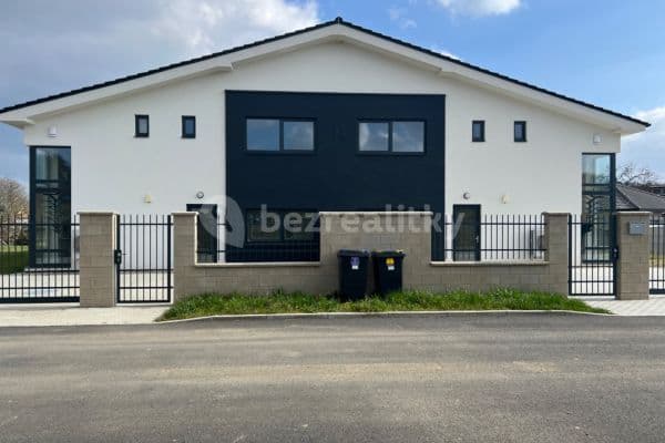Predaj domu 410 m², pozemek 1.398 m², K Vrchánovu, Sulice