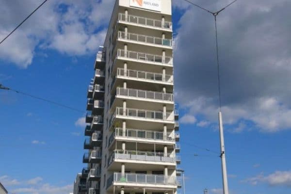 Prenájom garáže 13 m², Čerpadlová, Praha Prenájom garáže 13 m², Čerpadlová, Praha