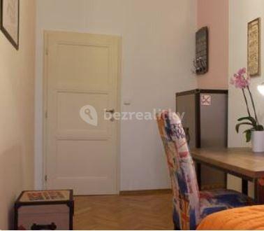 Prenájom bytu 5-izbový 142 m², Vítězné náměstí, Hlavní město Praha