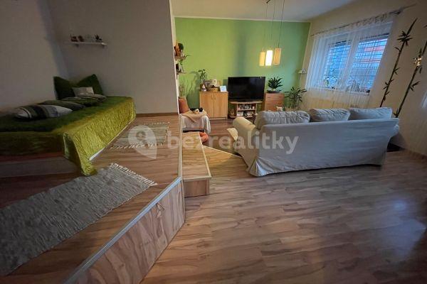 Prenájom bytu 1-izbový 40 m², Sedlecká, Plzeň
