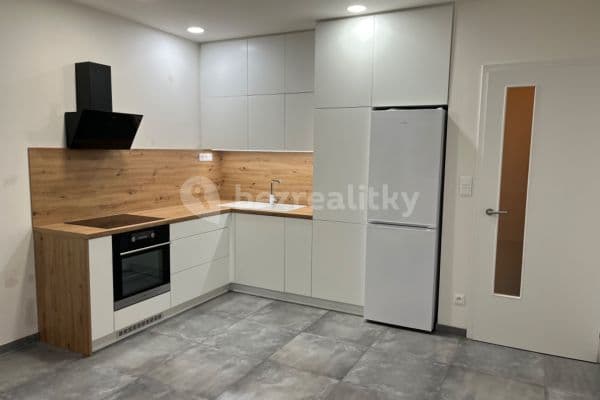 Prenájom bytu 2-izbový 52 m², Brněnská, Domašov Prenájom bytu 2-izbový 52 m², Brněnská, Domašov