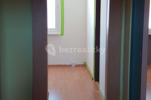 Prenájom bytu 1-izbový 38 m², 1. máje, Chodov, Karlovarský kraj