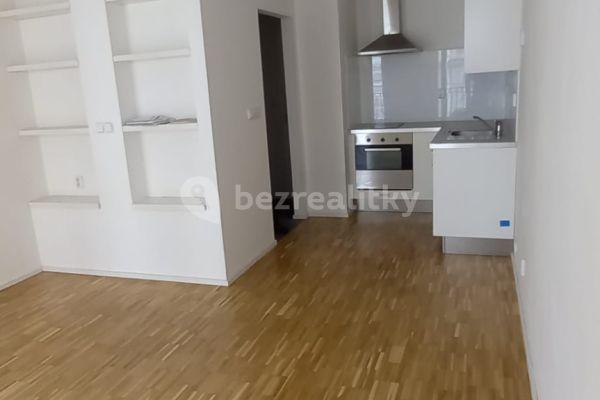 Prenájom bytu 1-izbový 31 m², Řehořova, Hlavní město Praha