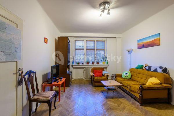 Prenájom bytu 4-izbový 113 m², Floriánske námestie, Bratislava