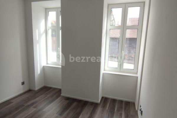 Prenájom bytu 2-izbový 35 m², Lochovice