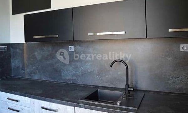 Prenájom bytu 2-izbový 54 m², 1. máje, Most, Ústecký kraj Prenájom bytu 2-izbový 54 m², 1. máje, Most, Ústecký kraj