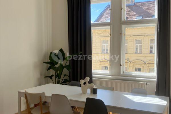 Prenájom bytu 3-izbový 65 m², U Nikolajky, Hlavní město Praha