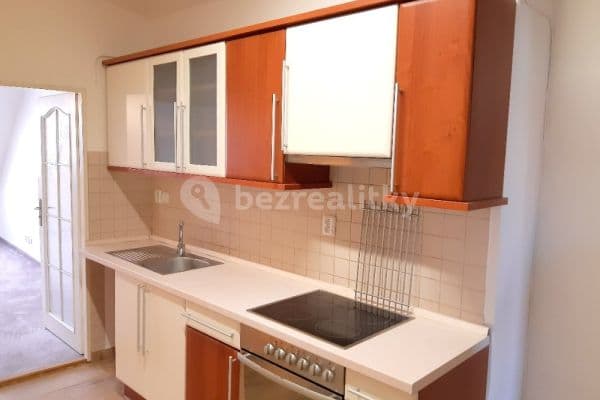 Prenájom bytu 3-izbový 57 m², Za Poštou, Praha Prenájom bytu 3-izbový 57 m², Za Poštou, Praha