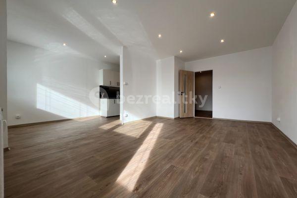 Prenájom bytu 1-izbový 46 m², U Jezera, Hlavní město Praha