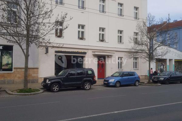 Prenájom bytu 1-izbový 60 m², Koterovská, Plzeň