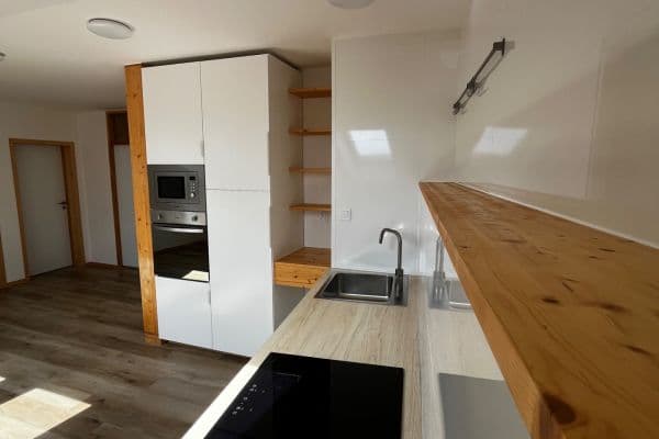 Prenájom bytu 3-izbový 76 m², Trnkova, Brno Prenájom bytu 3-izbový 76 m², Trnkova, Brno