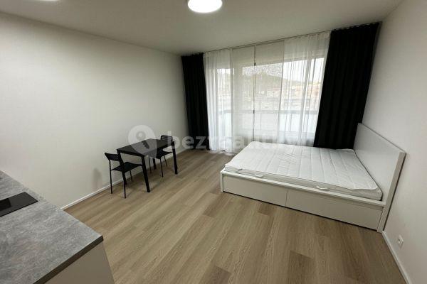 Prenájom bytu 1-izbový 36 m², Kolbenova, Praha