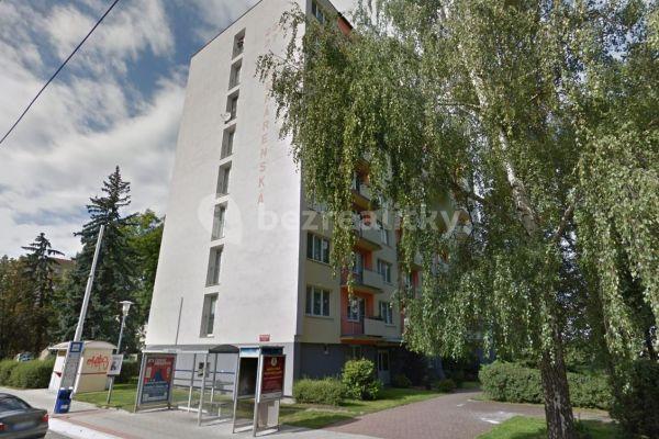 Prenájom bytu 4-izbový 68 m², Pekárenská, České Budějovice, Jihočeský kraj