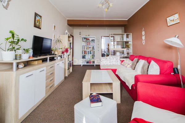 Predaj bytu 3-izbový 72 m², Solnická, 