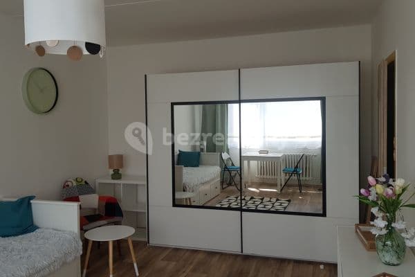 Prenájom bytu 1-izbový 31 m², Hekrova, Hlavní město Praha Prenájom bytu 1-izbový 31 m², Hekrova, Hlavní město Praha