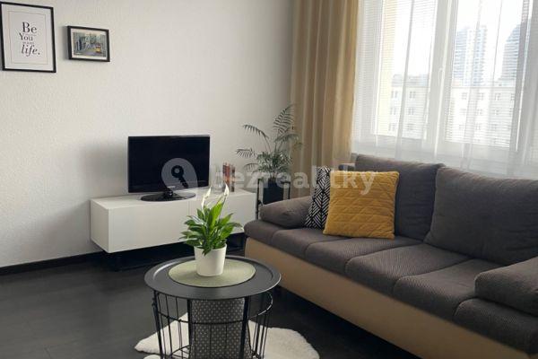 Prenájom bytu 2-izbový 41 m², Sklenárova, Ružinov, Bratislavský kraj