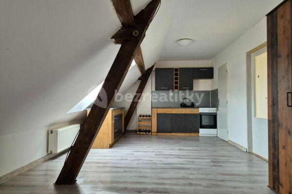 Predaj bytu 3-izbový 60 m², 23640, Smečno