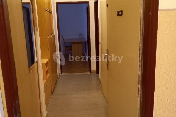 Prenájom bytu 2-izbový 52 m², Stavbařů, Pardubice