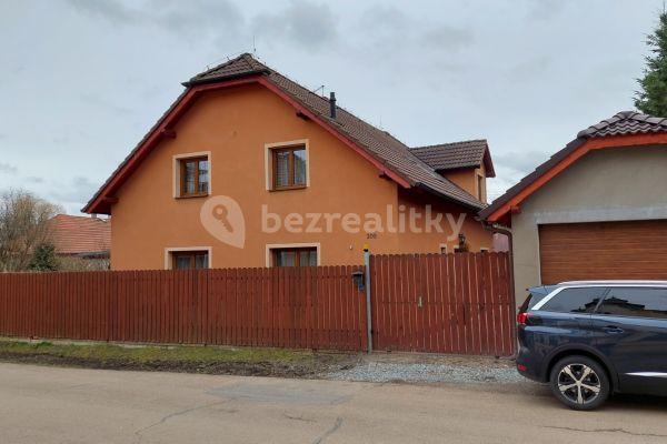 Predaj domu 232 m², pozemek 487 m², Kubrova, Nučice