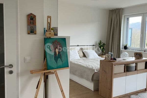 Prenájom bytu 2-izbový 50 m², Šífařská, Hlavní město Praha Prenájom bytu 2-izbový 50 m², Šífařská, Hlavní město Praha