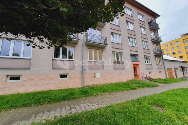 Prenájom bytu 1-izbový 36 m², Urxova, Karviná, Moravskoslezský kraj