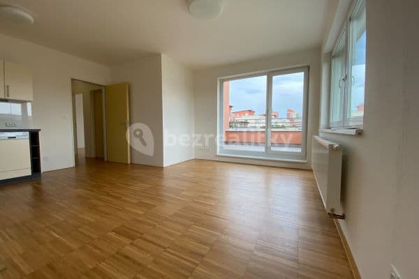 Prenájom bytu 3-izbový 57 m², Práčská, Hlavní město Praha