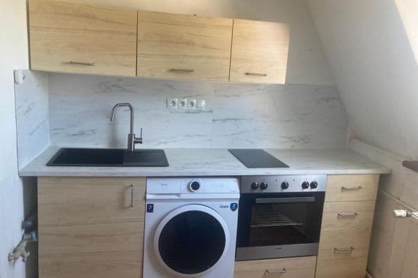 Prenájom bytu 2-izbový 60 m², Vítězná, Hranice Prenájom bytu 2-izbový 60 m², Vítězná, Hranice