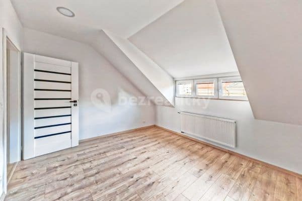 Predaj bytu 2-izbový 45 m², Lipová, 