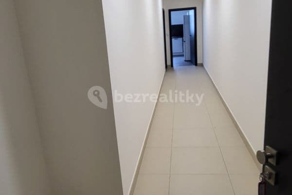 Prenájom bytu 2-izbový 47 m², Hlavní, Lázně Toušeň