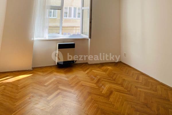 Prenájom bytu 2-izbový 60 m², Andrštova, Hlavní město Praha