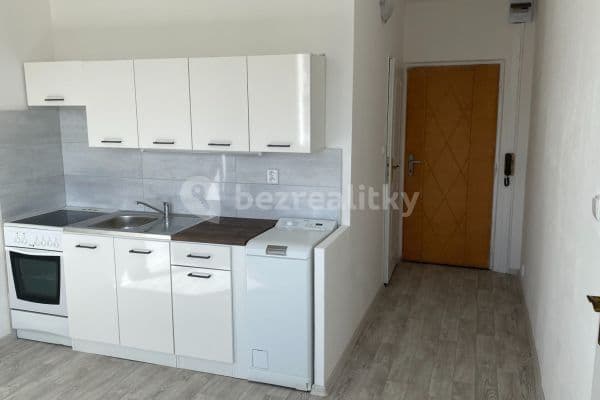 Prenájom bytu 2-izbový 38 m², Lužická, Jablonec nad Nisou