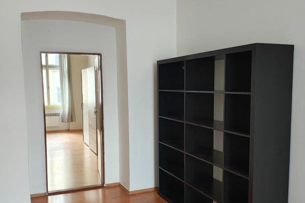 Prenájom bytu 2-izbový 69 m², 9. května, Tábor, Jihočeský kraj Prenájom bytu 2-izbový 69 m², 9. května, Tábor, Jihočeský kraj