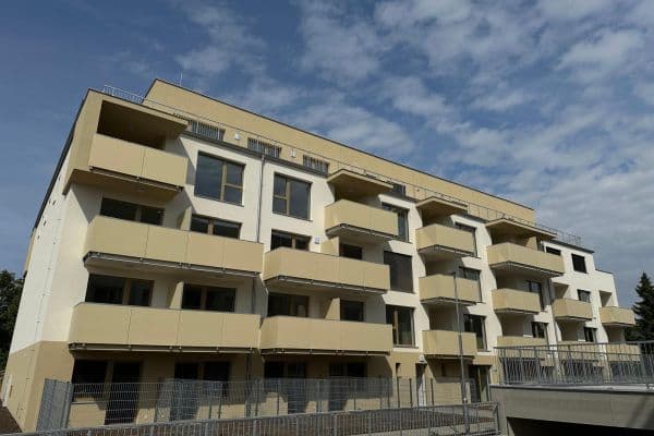 Prenájom bytu 1-izbový 54 m², Frištenského, Olomouc Prenájom bytu 1-izbový 54 m², Frištenského, Olomouc