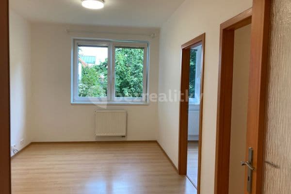 Prenájom bytu 2-izbový 42 m², Pražská, Čáslav Prenájom bytu 2-izbový 42 m², Pražská, Čáslav